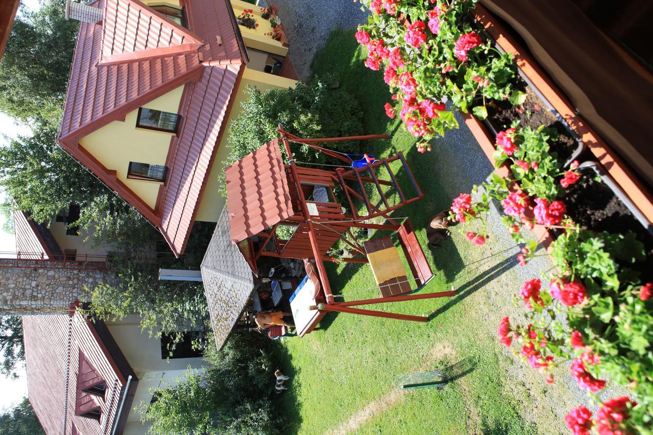 Vila Katarina 151 Tatranská Lomnica Oda fotoğraf